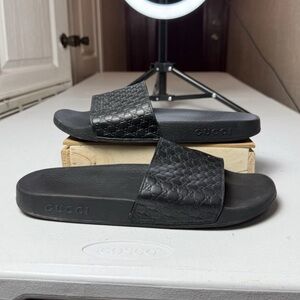 GUCCI Men's Sandals Sz 9 Black Leather Micro Shima GG Logo Slide